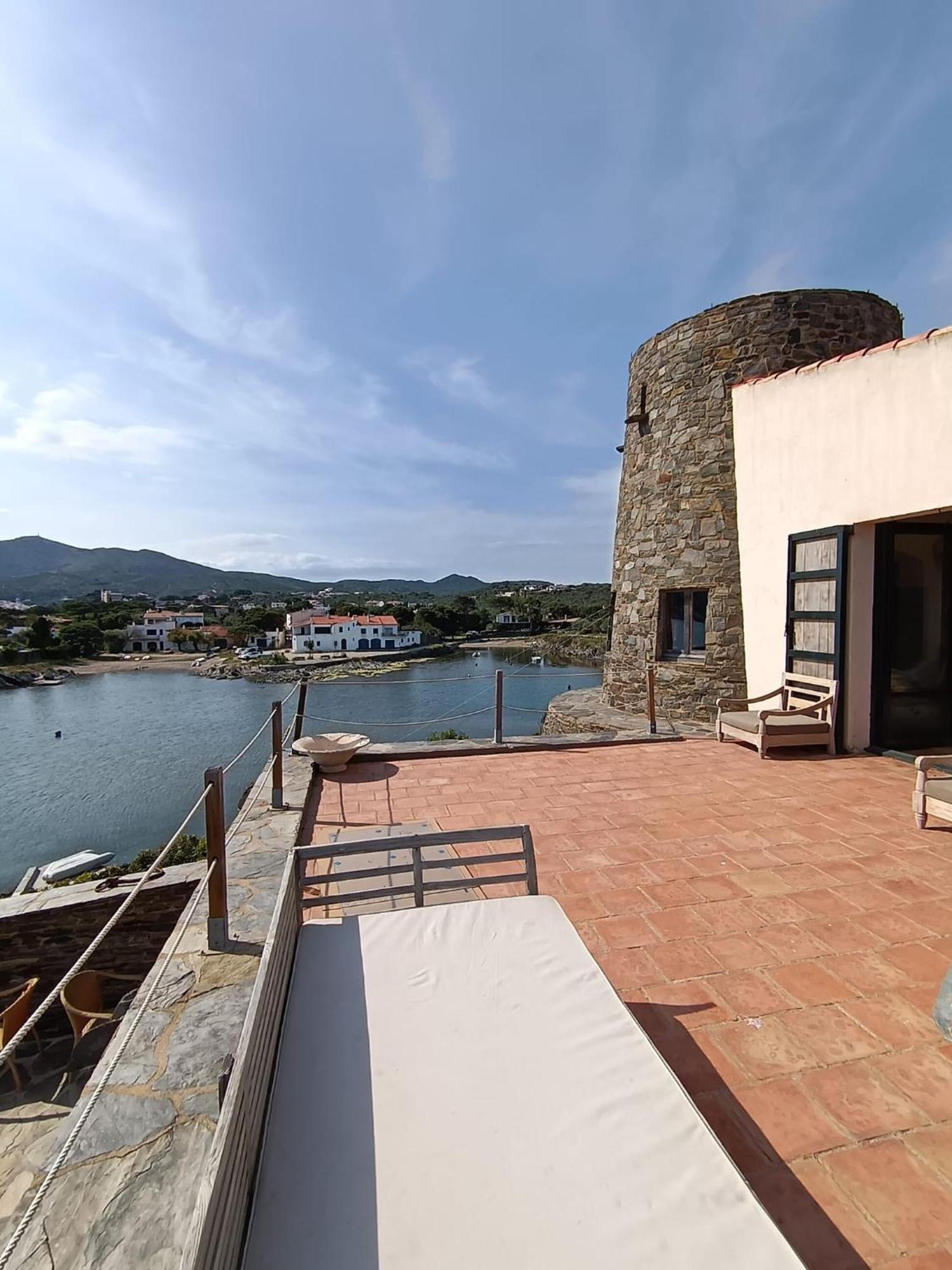 Isla Privada En Cadaques De Ensueno Con 11 Habitaciones Dobles Con Bano Privado Y Piscina Экстерьер фото