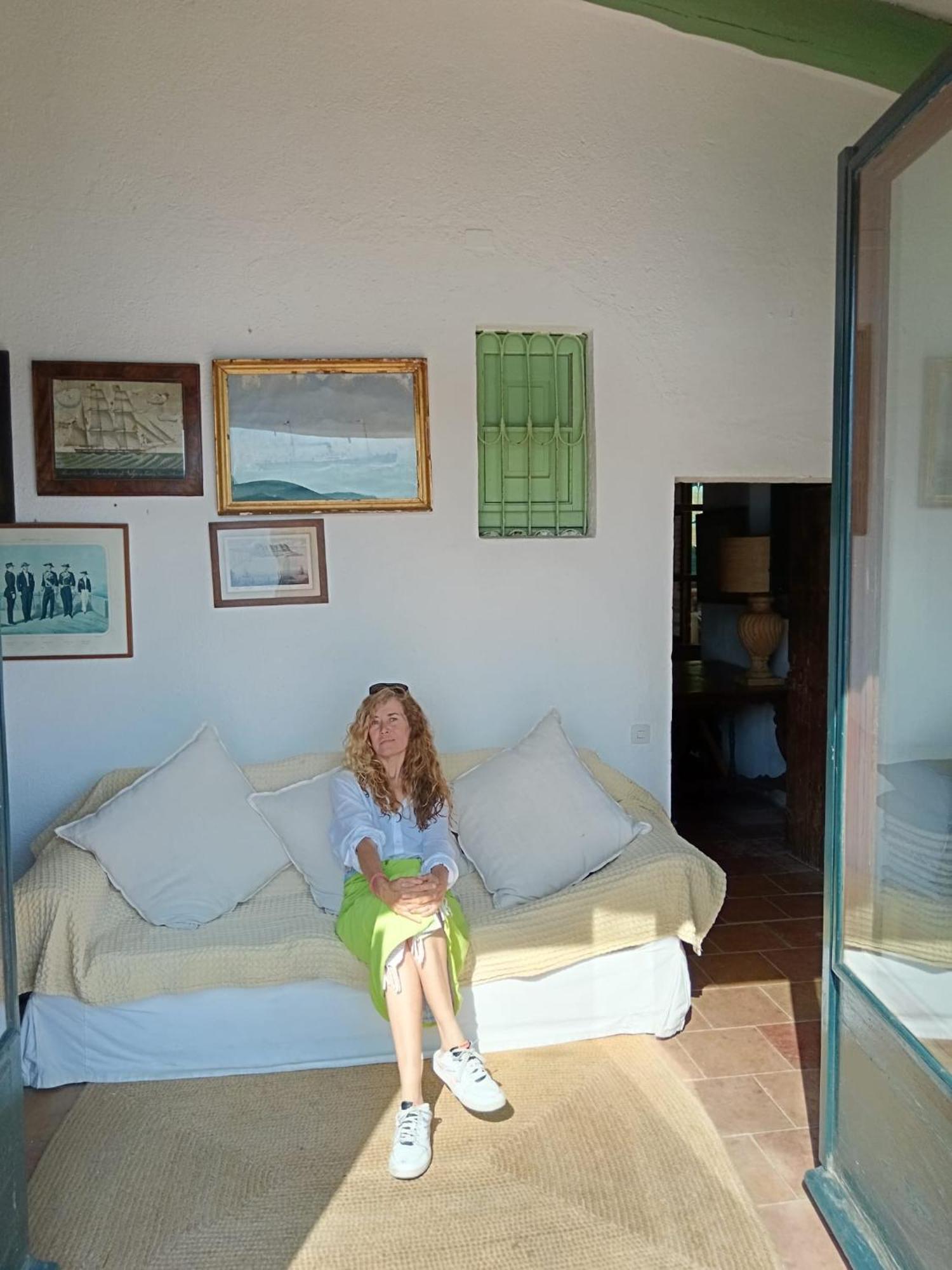 Isla Privada En Cadaques De Ensueno Con 11 Habitaciones Dobles Con Bano Privado Y Piscina Экстерьер фото
