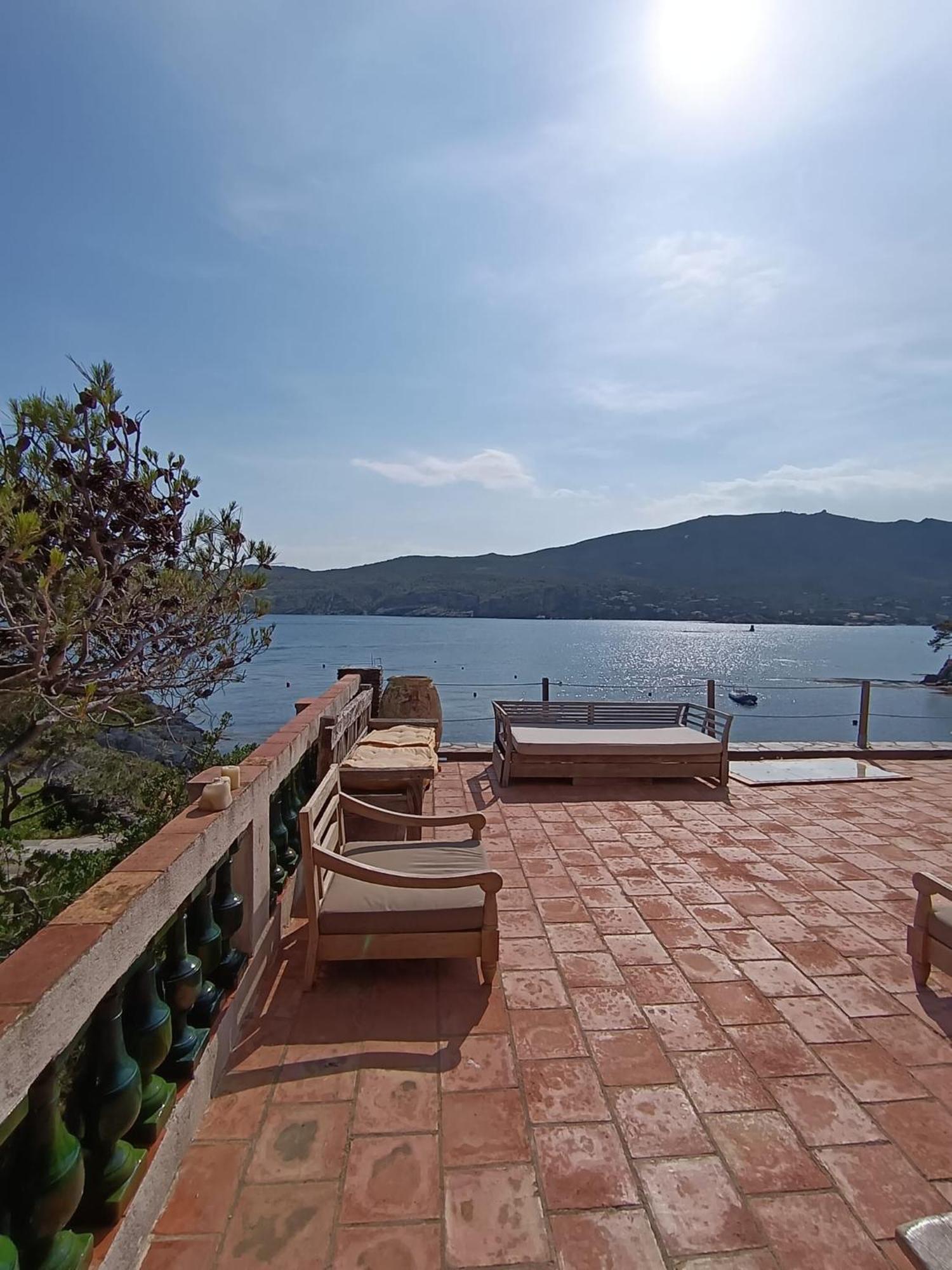 Isla Privada En Cadaques De Ensueno Con 11 Habitaciones Dobles Con Bano Privado Y Piscina Экстерьер фото